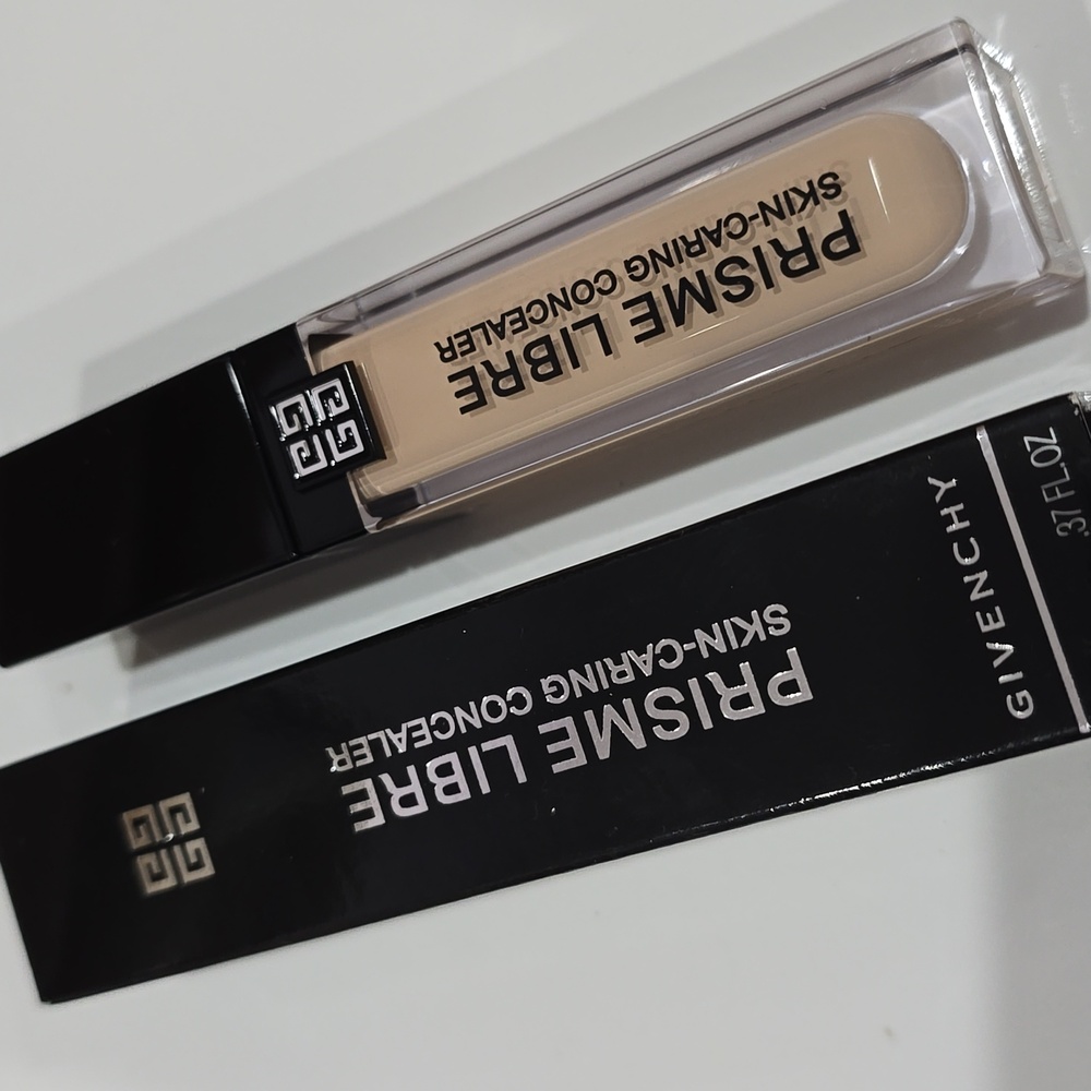 NIB ✅ Givenchy N120 Prisme Libre Skin-Caring Concealer⭐ BNIB